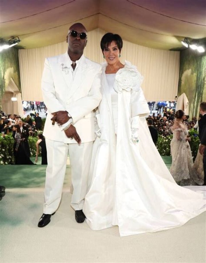 Kris Jenner & Corey Gamble Stun In Wedding Attire In Rhode Island – Hollywood Life