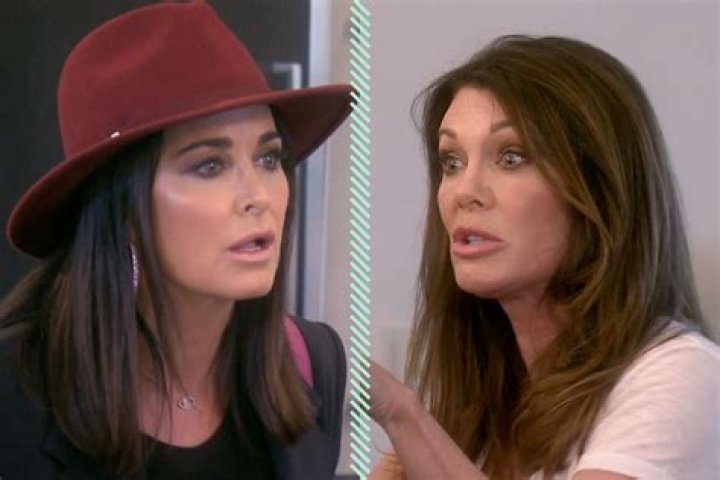 Kyle Richards Claps Back After Lisa Vanderpump Shades Her ‘New Nose’ Amid Feud