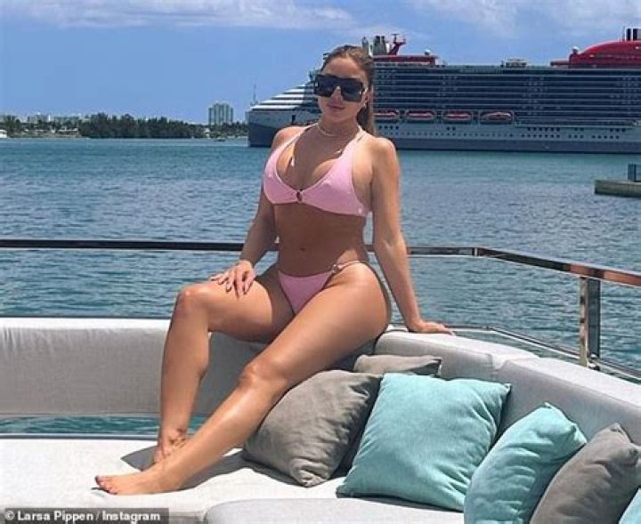 Larsa Pippen, 46, Slays In Bikini & Looks Unbothered On A Yacht After Montana Yao Drama