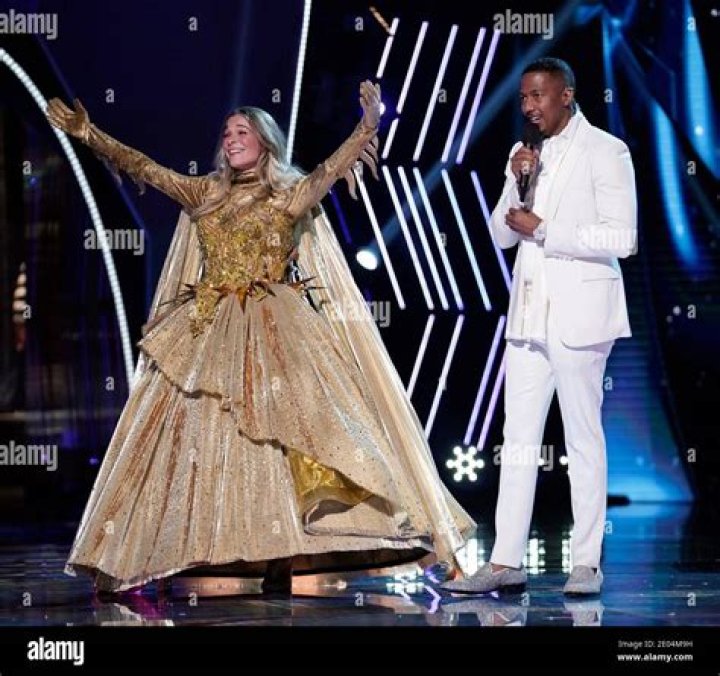 ‘The Masked Singer’ Season 4 Winner Revealed – Hollywood Life