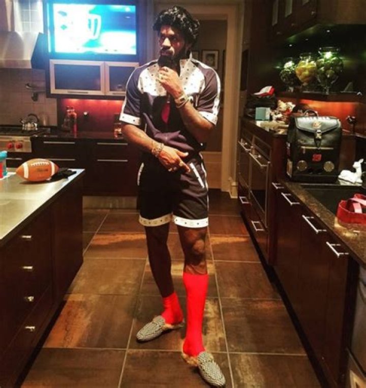 LeBron James’ Halloween Party for the Cleveland Cavs — PICS
