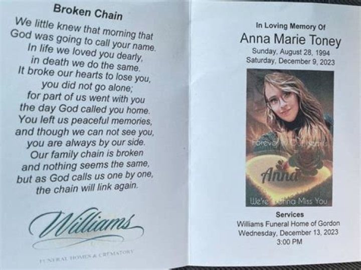 Mama June & Family Gather For Anna ‘Chickadee’ Cardwell’s Funeral – Hollywood Life