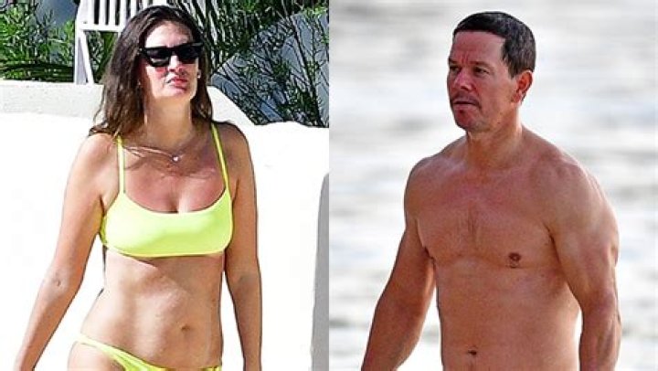 Mark Wahlberg’s Wife Rhea Durham Rocks Lime Bikini On Beach: Photos – Hollywood Life