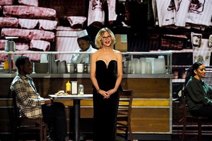 Photos of Her Gorgeous Dress – Hollywood Life