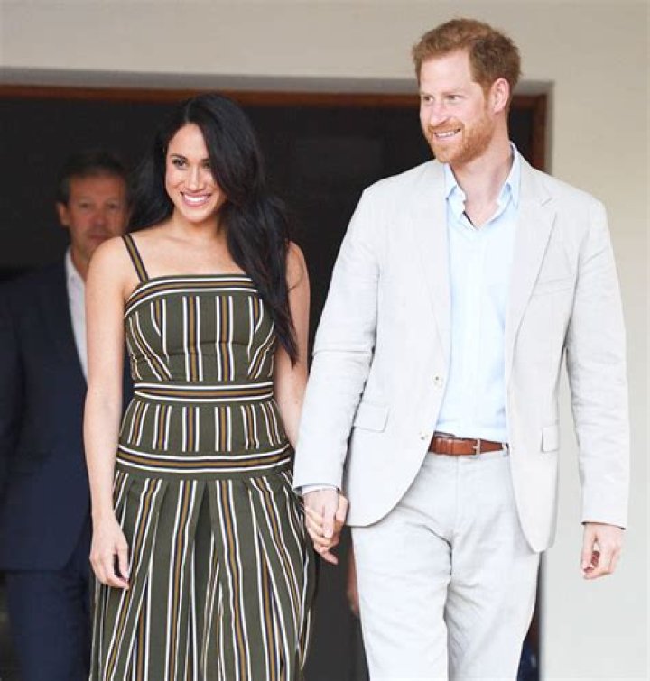 Meghan Markle & Prince Harry No Longer Receiving Money From Royals Amid Major Netflix Deal
