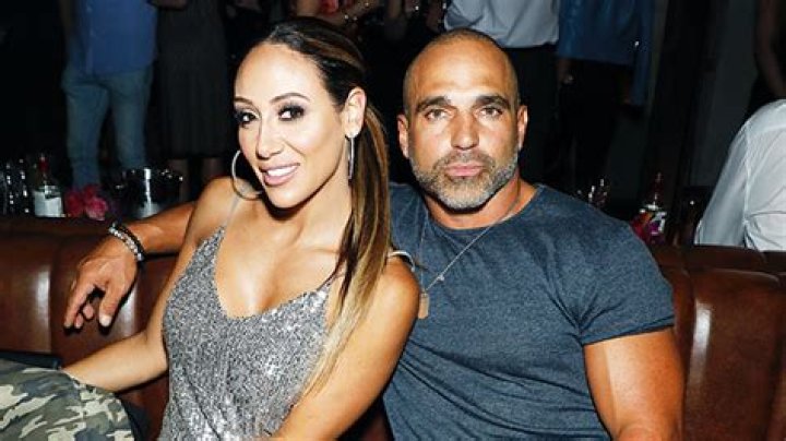 Melissa Gorga, 41, Stuns In Hot Pink Dress During Anniversary Dinner With Hunky Husband Joe
