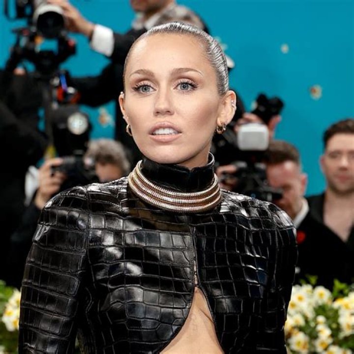 Miley Cyrus, Lucy Hale & More Best Dressed Celebrities Of The Week – Quarantine Edition