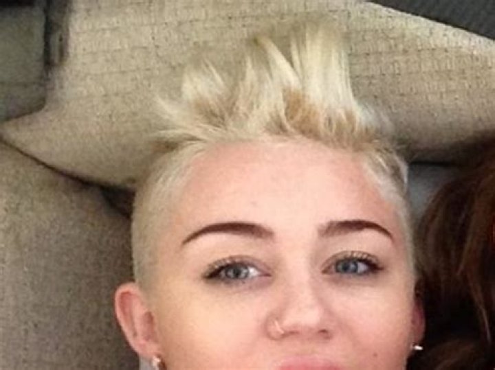 Miley Cyrus’ Short Hair — Says She’ll NEVER Wear It Long Again – Hollywood Life