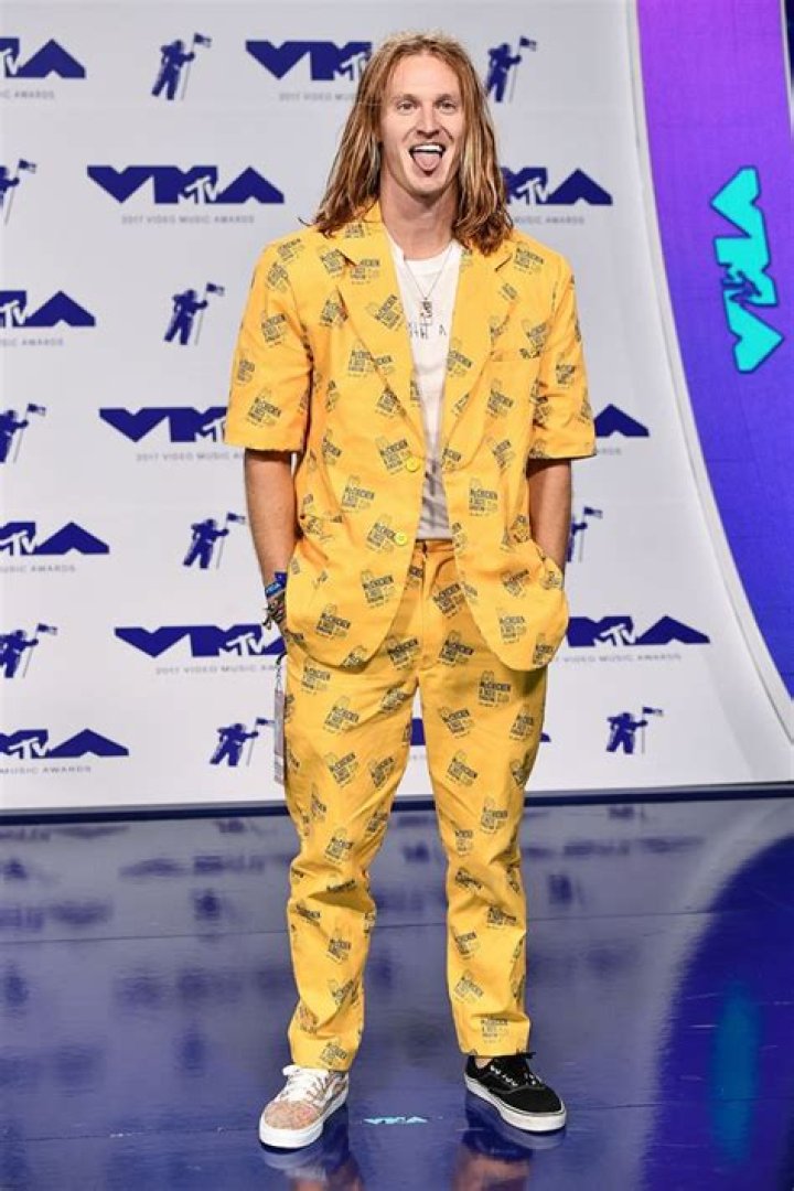 MTV 2017 Video Music Awards’ Worst Dressed — See The VMA Red Carpet’s Worst