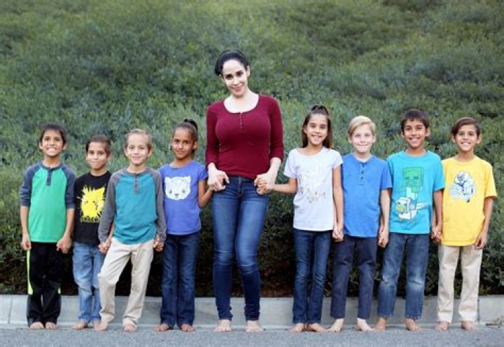 Meet ‘Octomom’s 14 Kids – Hollywood Life