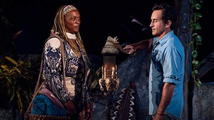 Jacket Drama & More – Hollywood Life