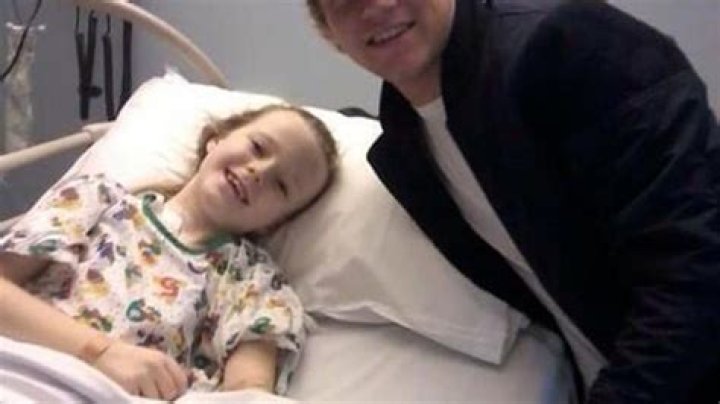 Niall Horan Spreads Holiday Cheer At Dublin Children’s Hospital