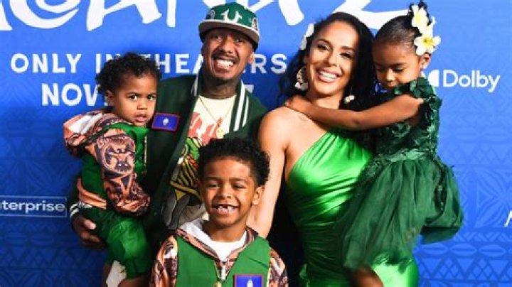 Everything to Know About His 12 Kids – Hollywood Life