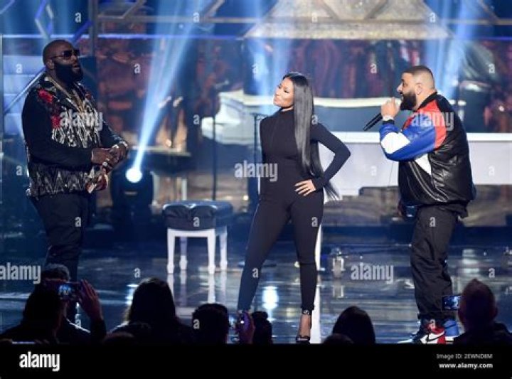 [WATCH] Nicki Minaj & DJ Khaled Video – See Her Sexy Twerk In Hot New Vid – Hollywood Life