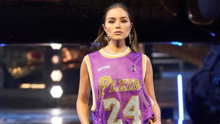 Olivia Culpo Honors Kobe Bryant By Wearing His #24 Lakers Jersey On Milan Runway