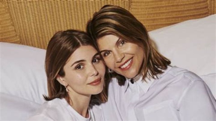 Happy 20th Birthday Olivia Jade: See 8 Times She Looked Exactly Like Mom Lori Loughlin