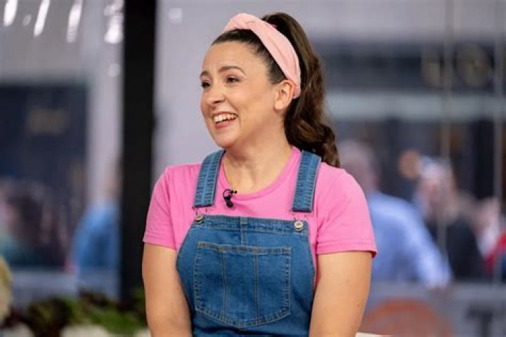 Olivia Munn Claps Back At Haters Who Claim She Has ‘Cottage Cheese’ Thighs