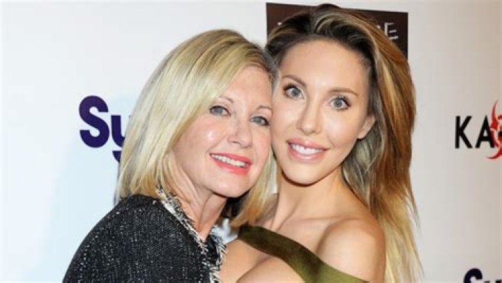 Olivia Newton-John, 71, Shares Advice She Gave Daughter Chloe Lattanzi, 34, Before Australia’s ‘DWTS’