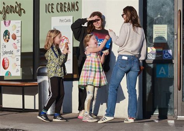 Olivia Wilde Is All Smiles As She Takes Kids For Ice Cream After Harry Styles Split: Photos