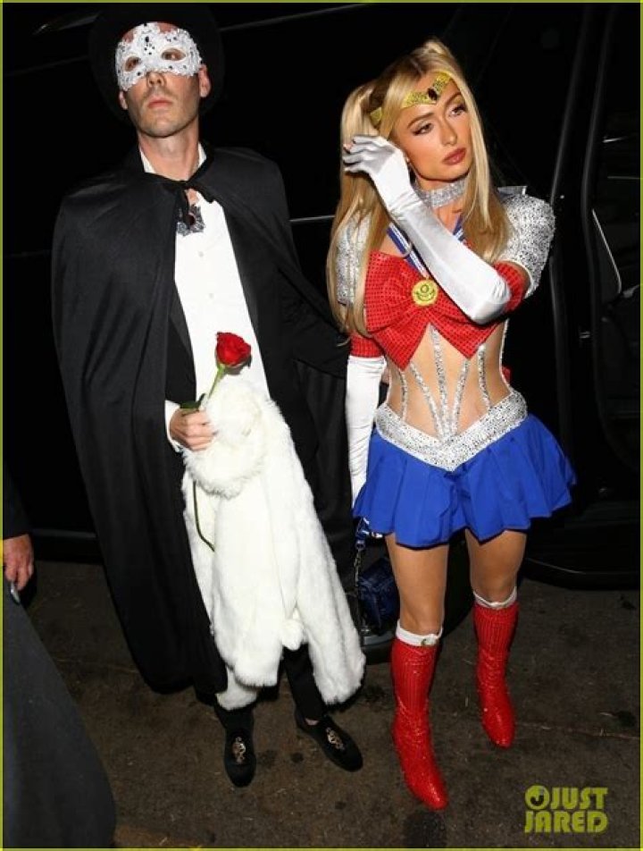 Paris Hilton and Carter Reum Wear Halloween Costumes With Son Phoenix – Hollywood Life