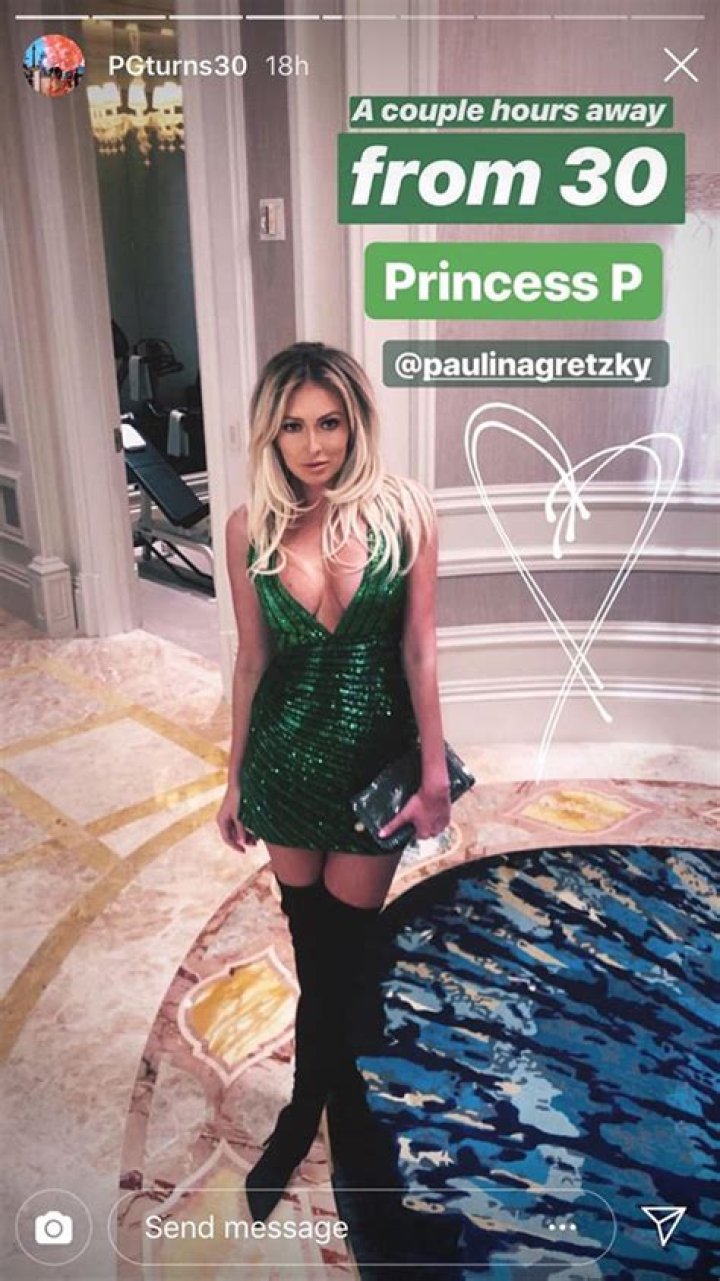 Paulina Gretzky Slays in Green Sequin Mini & Lots Of Cleavage Celebrating 30th Birthday In Vegas
