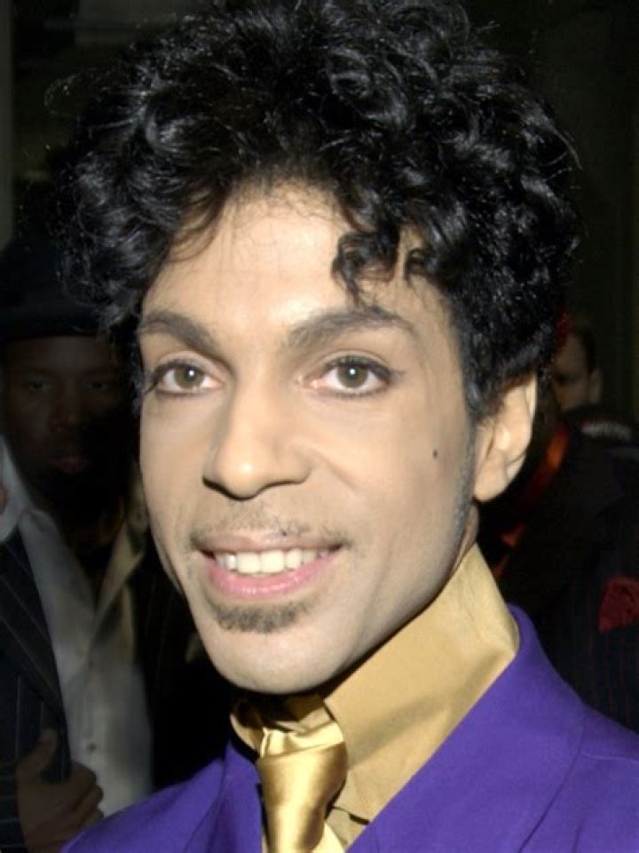 [PHOTOS] Prince’s Hairstyles — See His Hair Through The Years – Hollywood Life