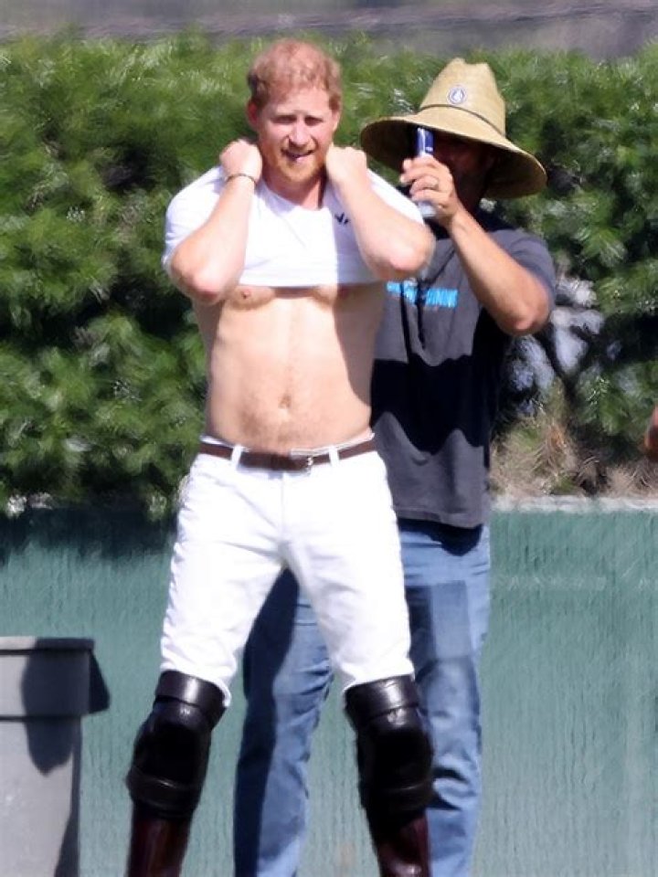 Prince Harry Seen Shirtless During Polo Match: Photos – Hollywood Life
