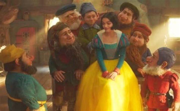 See Her Messages – Hollywood Life