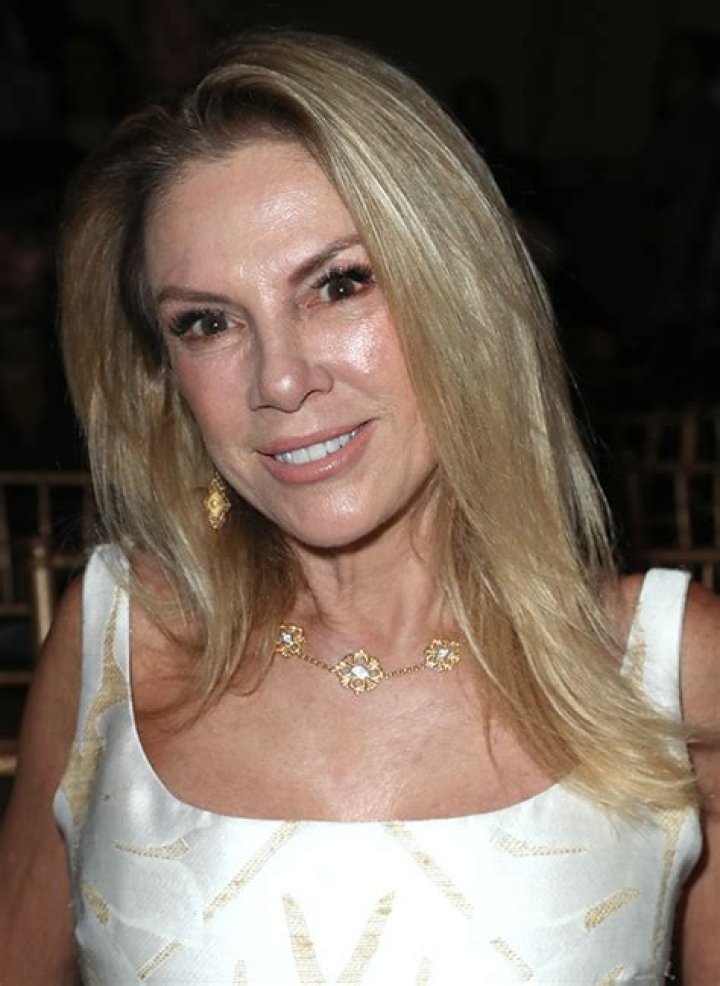 ‘RHONY’ Star’s Reportedly Dating Financer – Hollywood Life