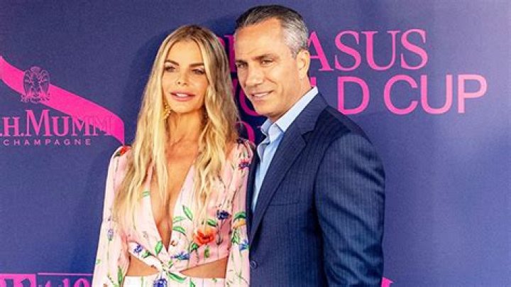 RHOM Alum Alexia Echevarria’s Mom Dies Of COVID On Her Wedding Day – Hollywood Life