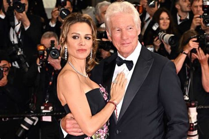 Richard Gere & Wife Alejandra Silva Make Rare Red Carpet Appearance – Hollywood Life