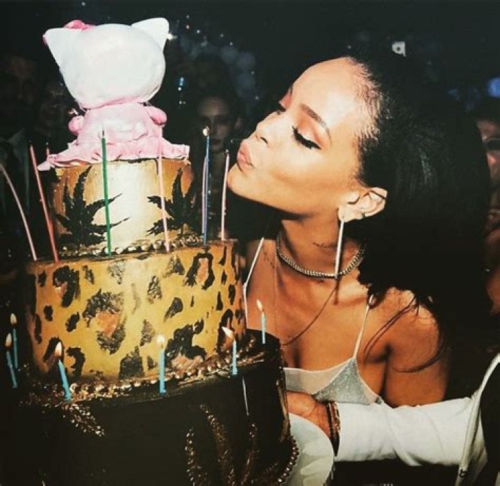Rihanna Blows Out Candles On 32nd Birthday Cake While Partying In Mexico — Watch