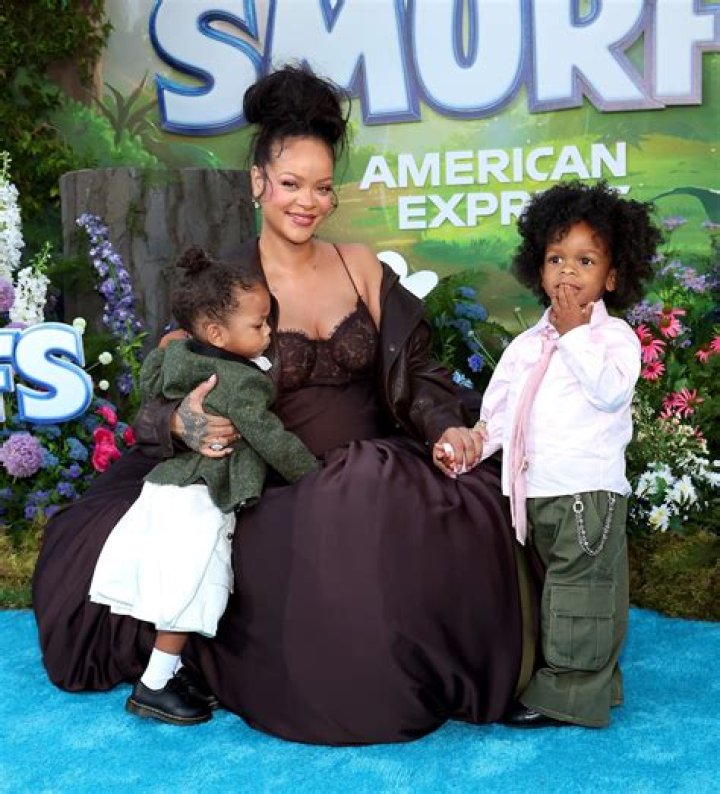 Rihanna’s Son, 10 Months, Interrupts Her Workout Amid 2nd Pregnancy: Watch