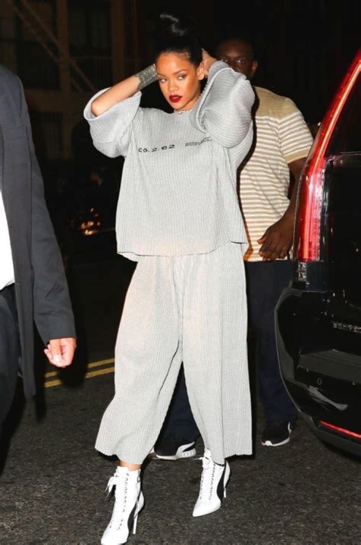 Rihanna Looks Fierce While Pairing Sweats With Sparkly Heels At The Airport — Pics