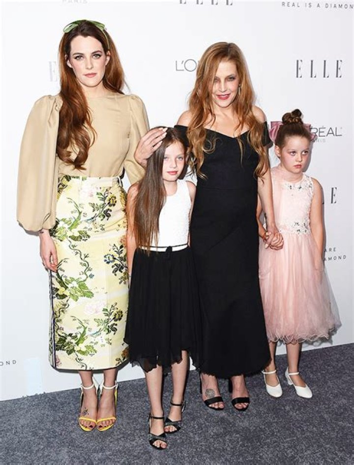 Riley Keough Has Been ‘So Good’ With Sisters Since Lisa Marie’s Death – Hollywood Life