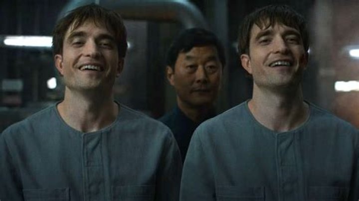 Robert Pattinson: It’s So Great You Quit Smoking — Here’s Why