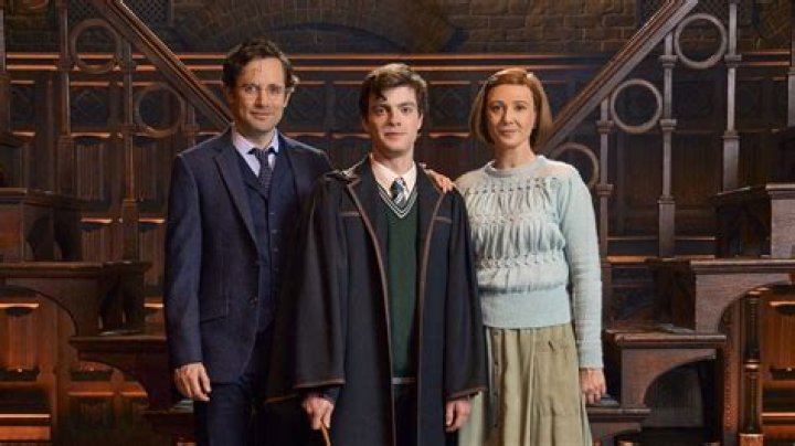 First Photos From ‘Harry Potter & Cursed Child’ – Hollywood Life