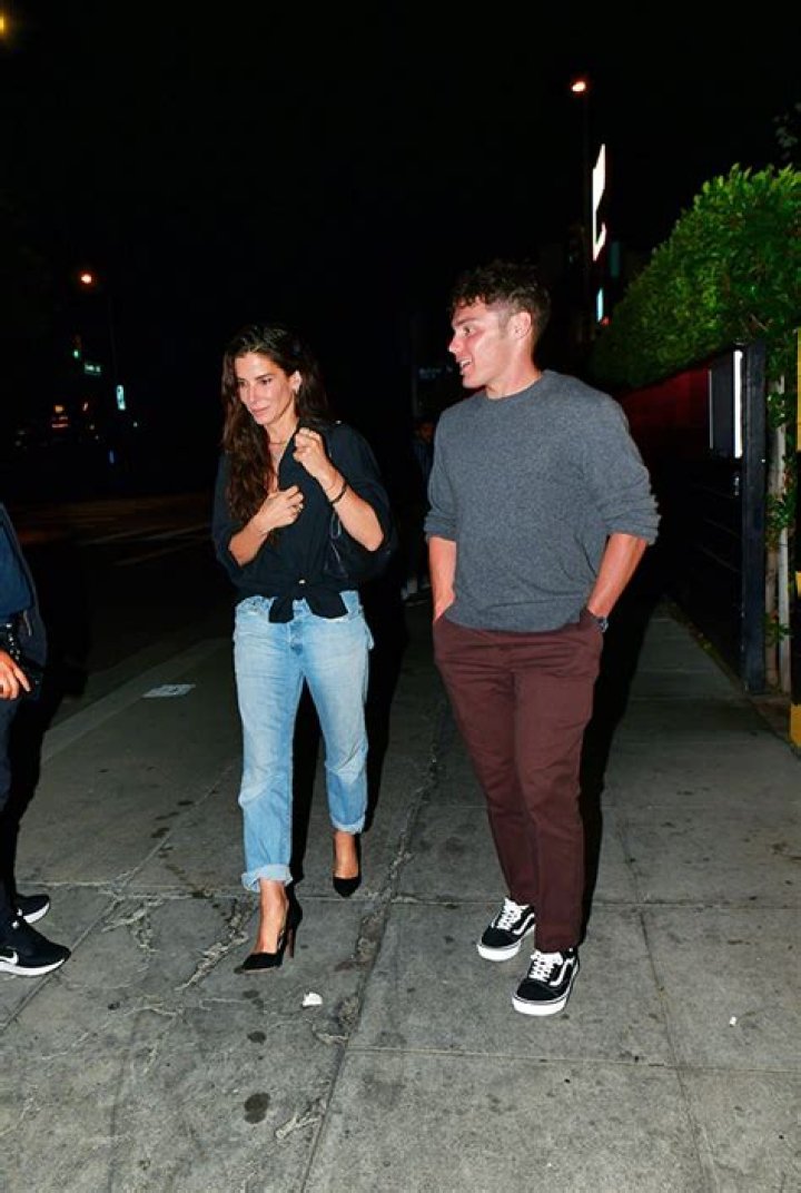Sandra Bullock Rocks Cuffed Jeans For Rare Public Night Out Without BF Bryan Randall