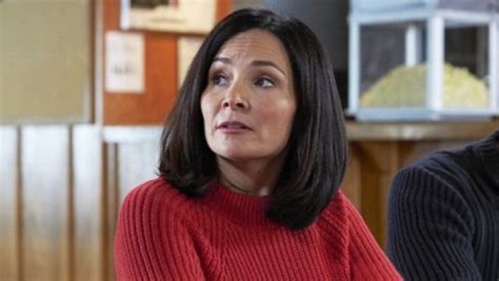 Sarah Edmonson: Actress & Former NXIVM Member Describes ‘Horrific’ Flesh Branding In Book