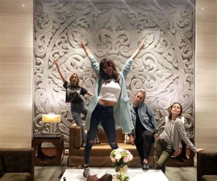 Selena Gomez Celebrates 24th Birthday With Her Girl Squad In Jakarta — Pics