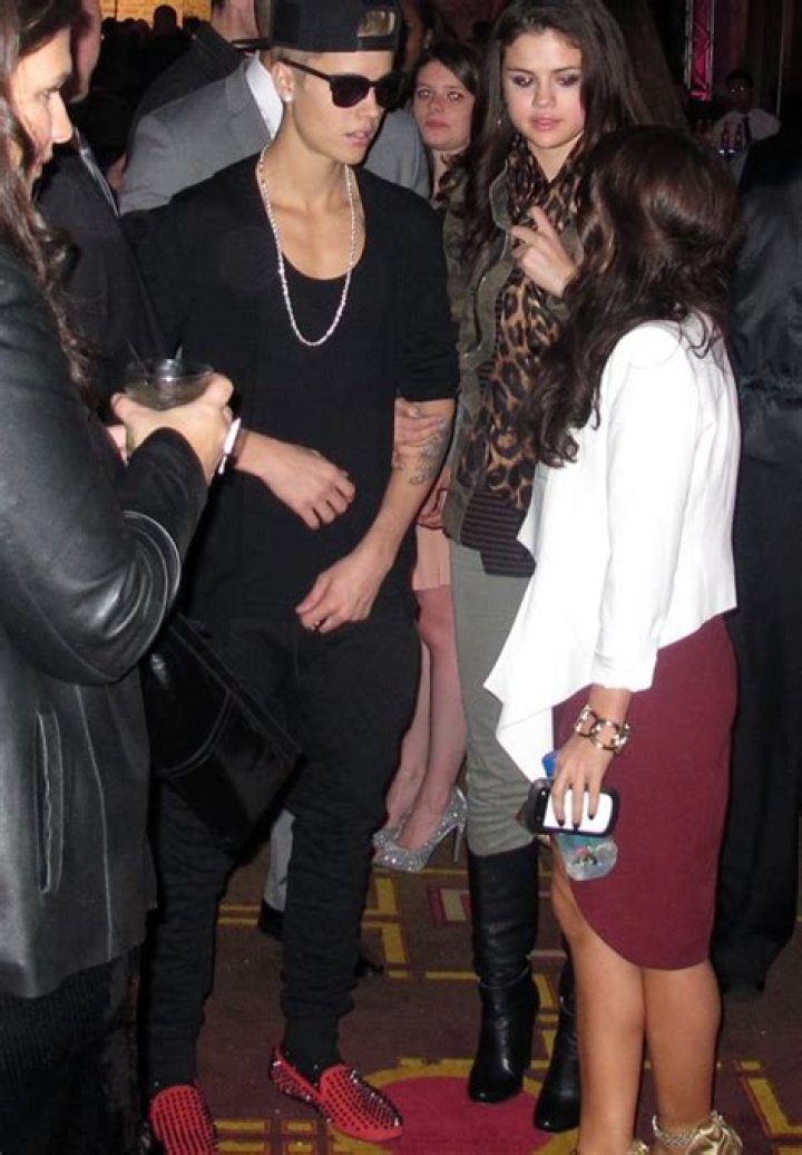 Justin Bieber & Selena Gomez: Major PDA At AMA After Party