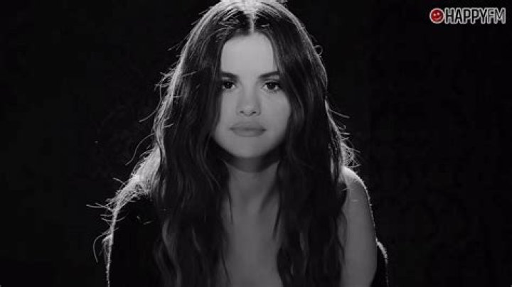 Selena Gomez Sings ‘Lose You To Love Me’ In Making The Song Video – Hollywood Life