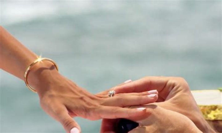 See Her Sparkler From Joe Amabile – Hollywood Life