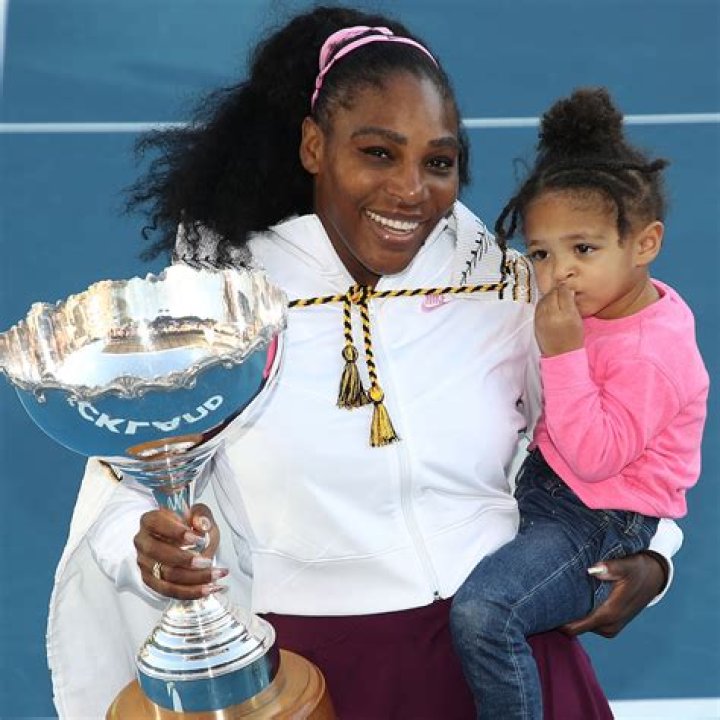 Serena Williams’ Daughter Olympia, 3, Wears Adorable Tennis Outfit & Looks Just Like Her Mom In New Pic
