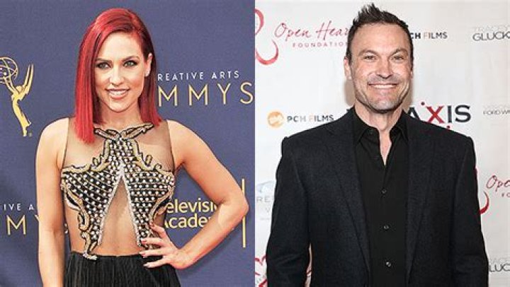 Sharna Burgess Answers Fan Questions About ‘Relationship Status’ After ‘Best Vacation’ With Brian Austin Green
