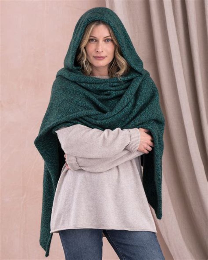 The Most Stylish Shawls (Review) in 2023