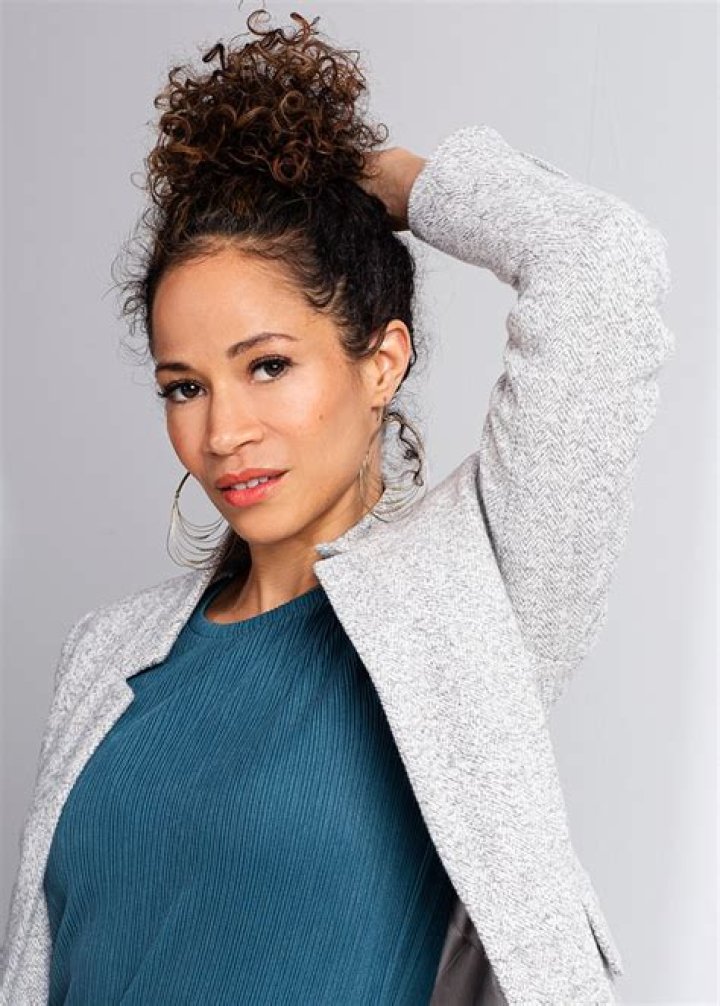 Exclusive Portraits of ‘Locke & Key’ Actress – Hollywood Life