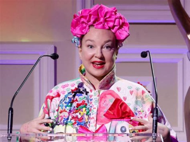 ‘Chandelier’ Singer Confesses To Childhood Drug Use – Hollywood Life