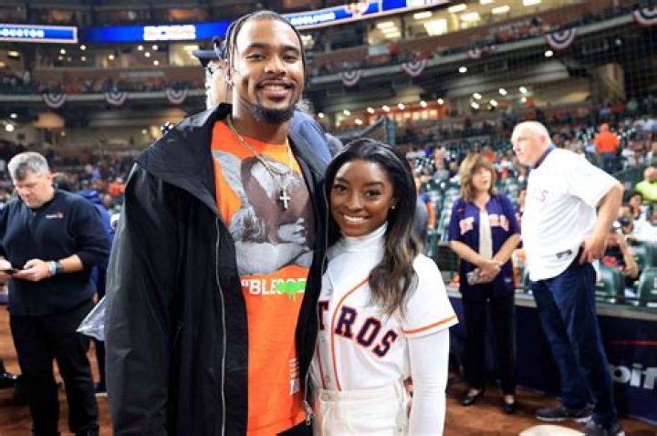 Simone Biles Is ‘So Proud’ Of BF Jonathan Owens After He’s Promoted From Texans Practice Squad: ‘Love You’