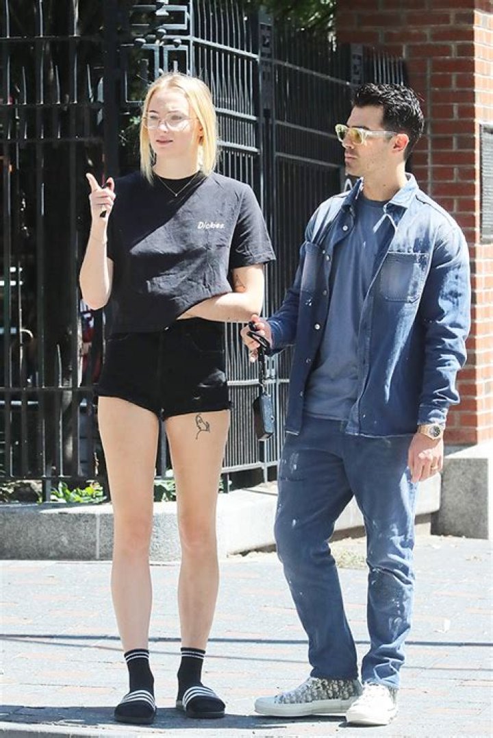 Sophie Turner Proves She’s The Daisy Duke Queen Again In Black Short Shorts With Joe Jonas